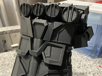 Vi Atlas Fists Gauntlet