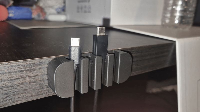 Organisateur de cable 4 slots