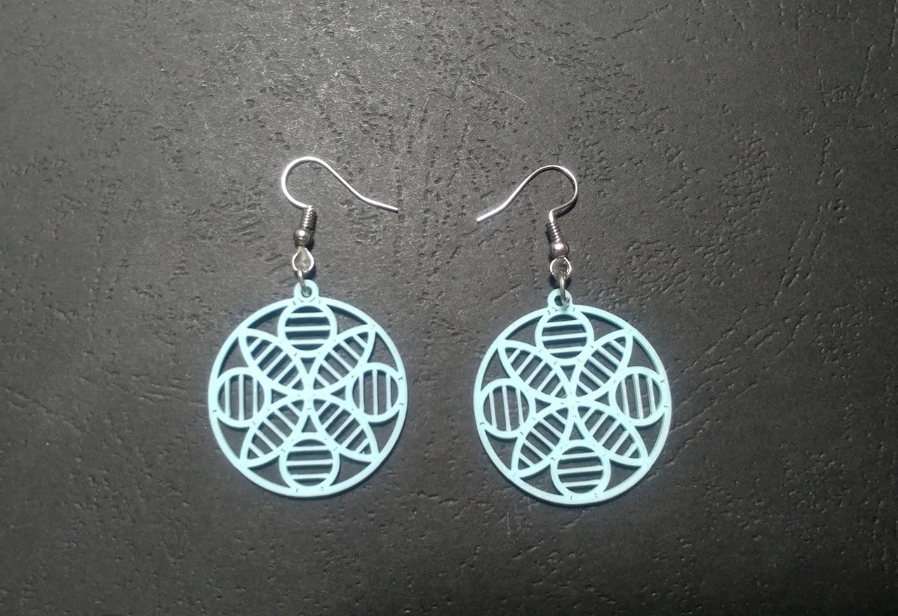 Symmetria Nexus Earrings view 2