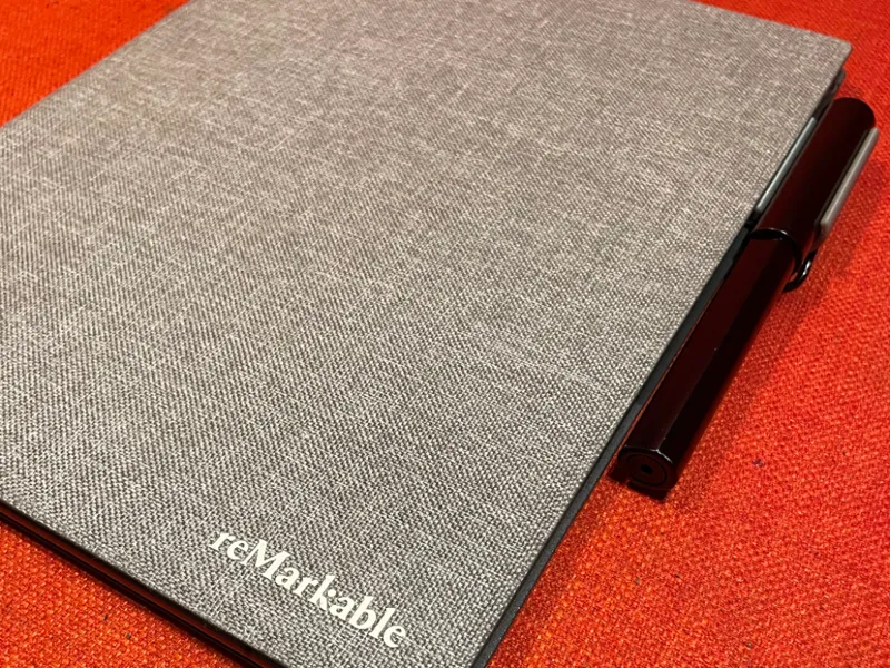 ReMarkable holder for LAMY EMS Stylys