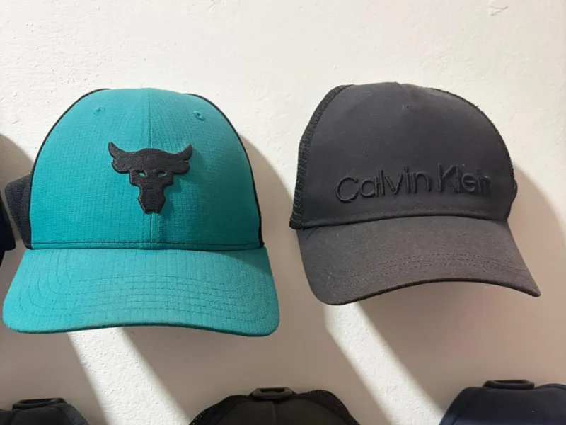 cap holder