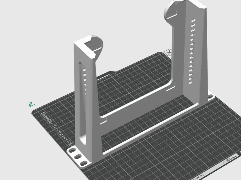 Lenovo ThinkCentre Tiny 10" Rack Mount (M715q)