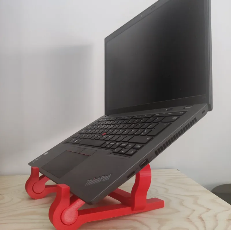 Portable laptop stand