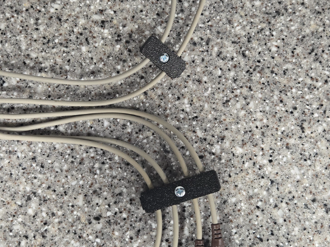 ECG Lead Separator - 2 cable with screw and nut