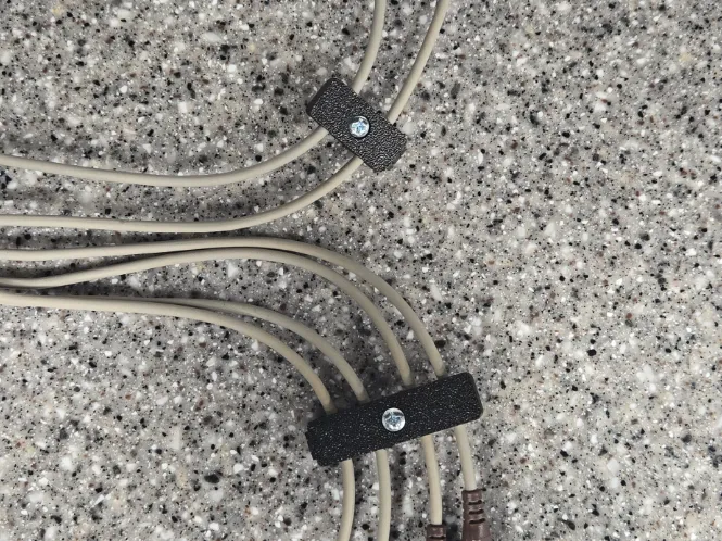 ECG Lead Separator - 2 cable with screw and nut