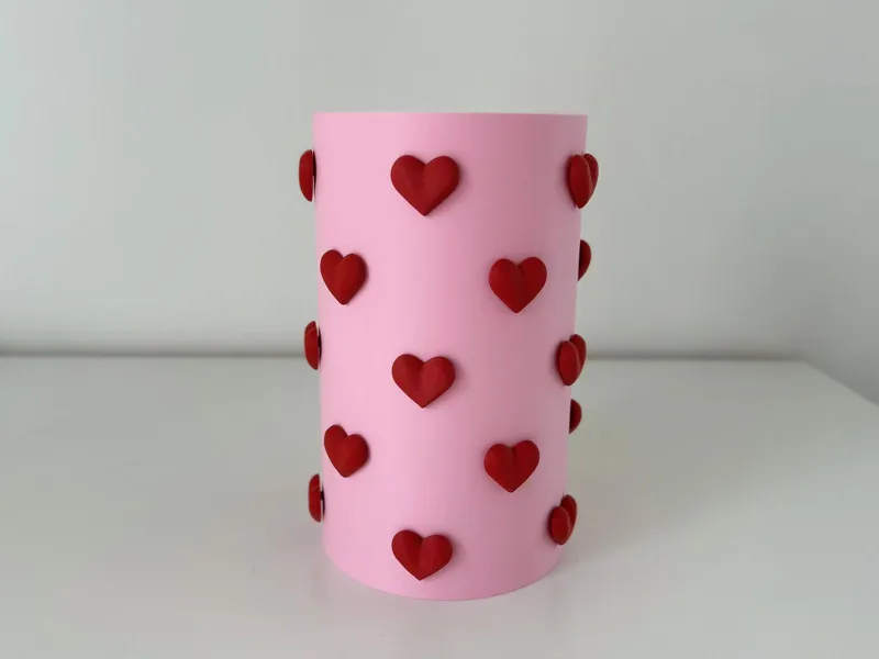 Hearts Vase - Home Decor