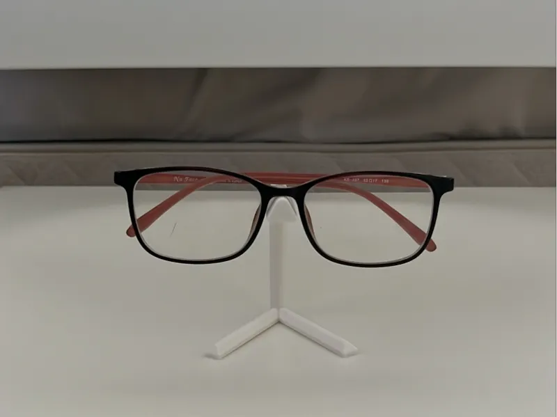 Glasses holder v3