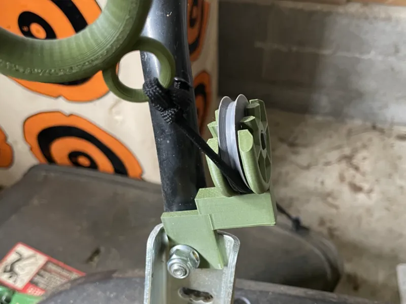 Chute Lifter Assembly - Zero Turn JohnDeere ZTrak