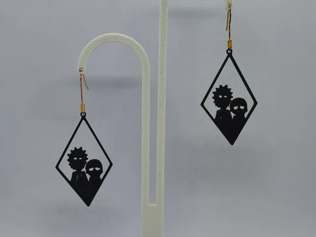 Aretes Portales y Paradojas