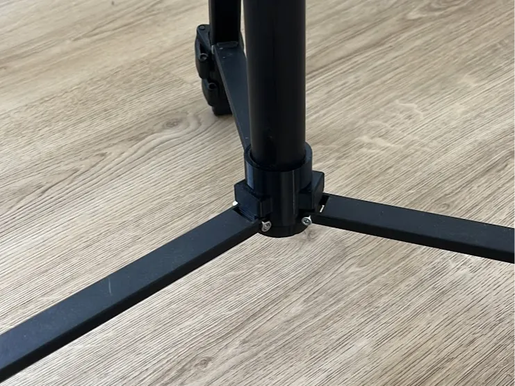 Tripod replacement slide mechanism