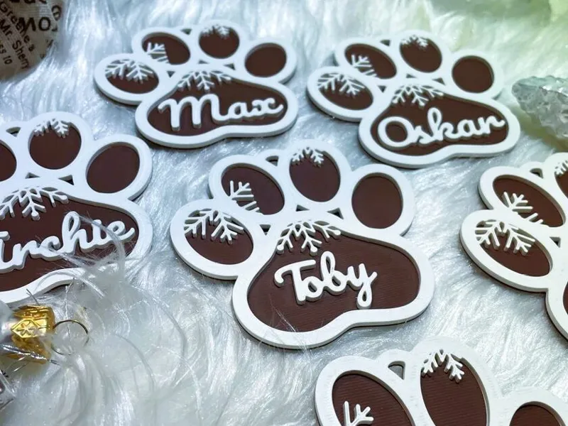 Dog paw for christmas tree Roki