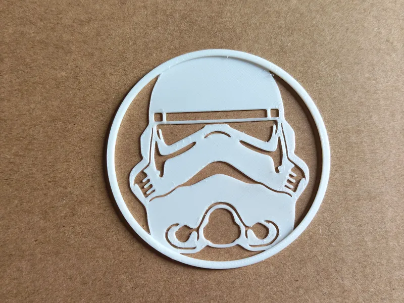 écusson stormtrooper contour blanc a coller