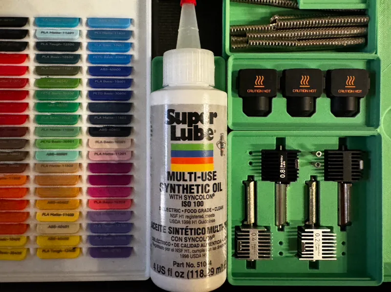 Gridfinity Holder for 4oz Bottle of Super Lube 