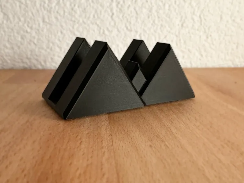 MacBook Pro Stand – Alpine/Mountain Theme