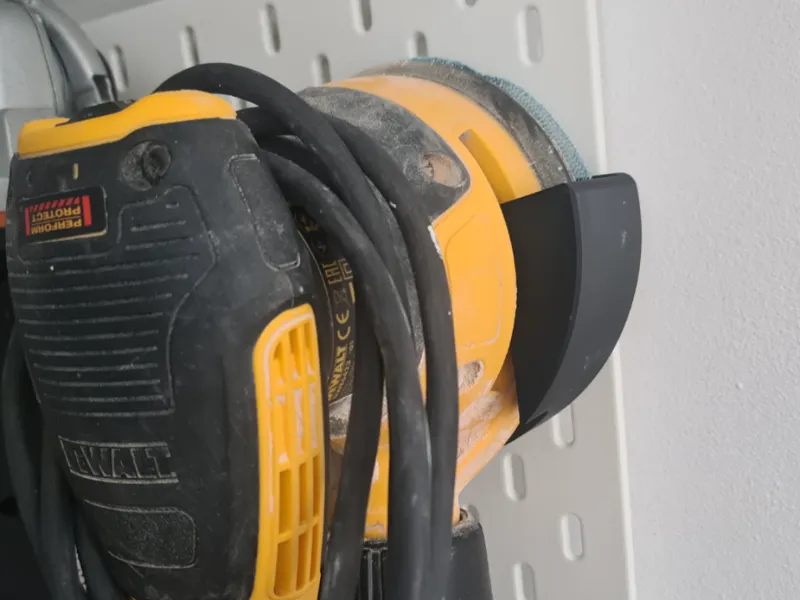 DeWalt DWE6423 Skadis Sander Mount (T-Clip)