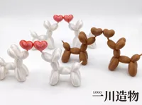 单色小狗,爱心需要手动上色