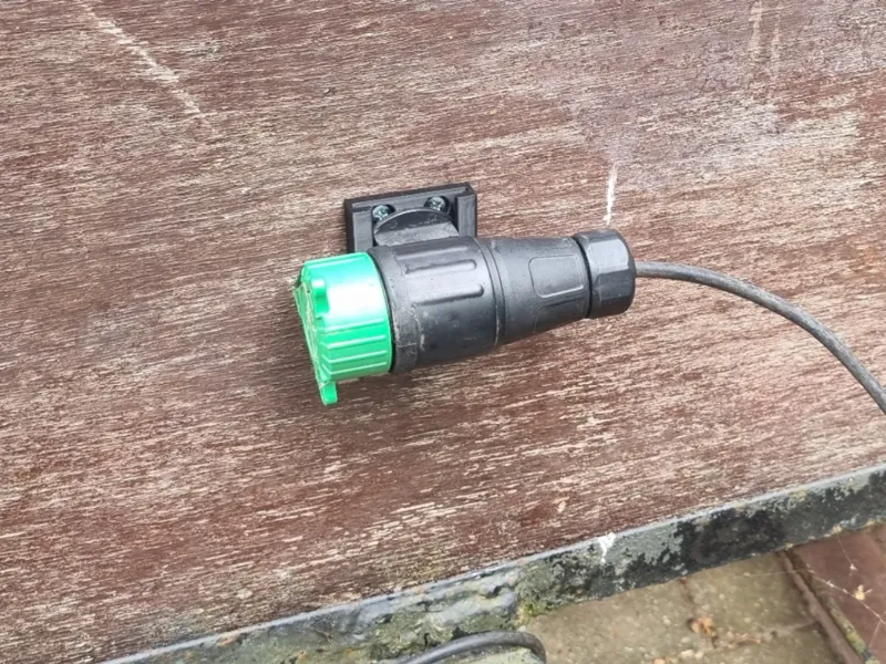 13 Pin trailer plug (Jager / ISO11446) dock/holder