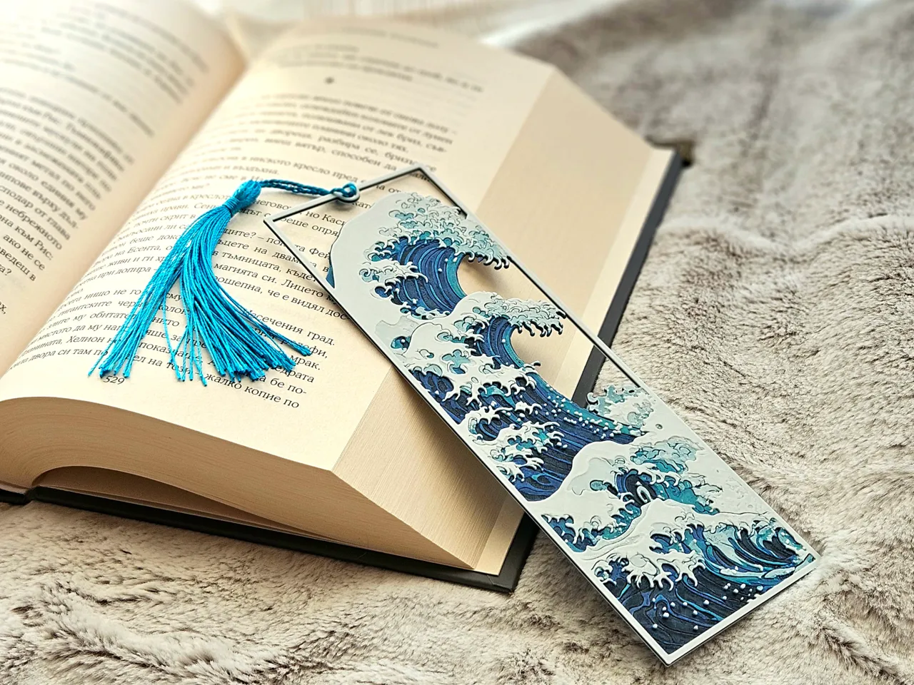 The Great Wave [Framed] - Bookmark view 3