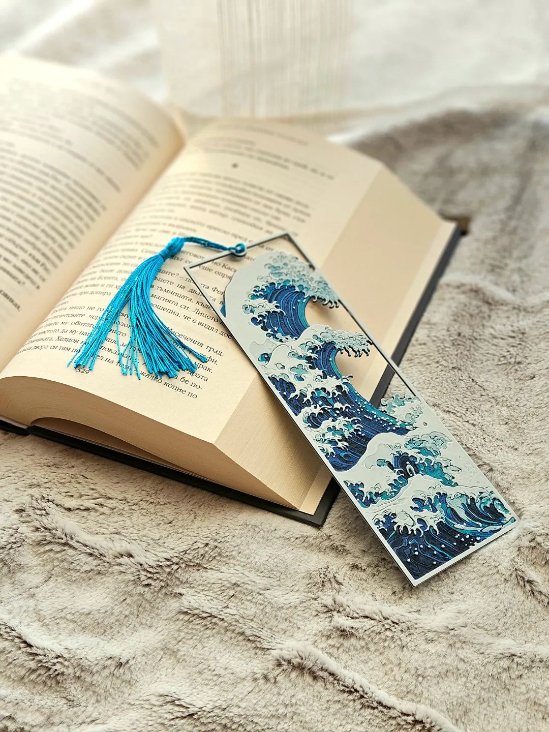 The Great Wave [Framed] - Bookmark view 2