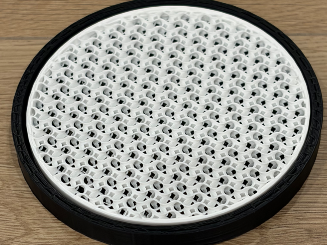 Gyroid Spillproof coaster