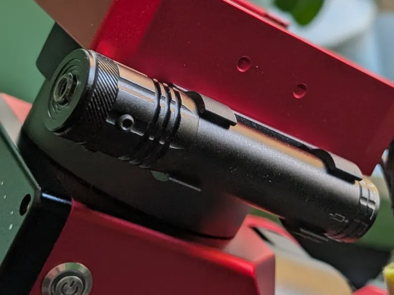 Laser attachment for easy polar alignment AM3N