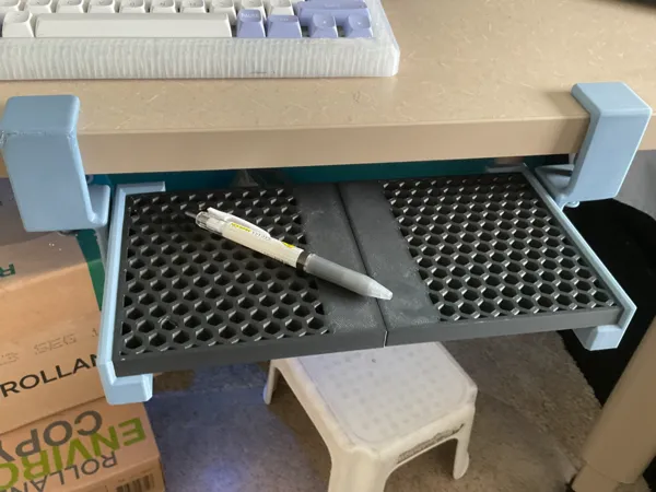 Plateau de bureau coulissant