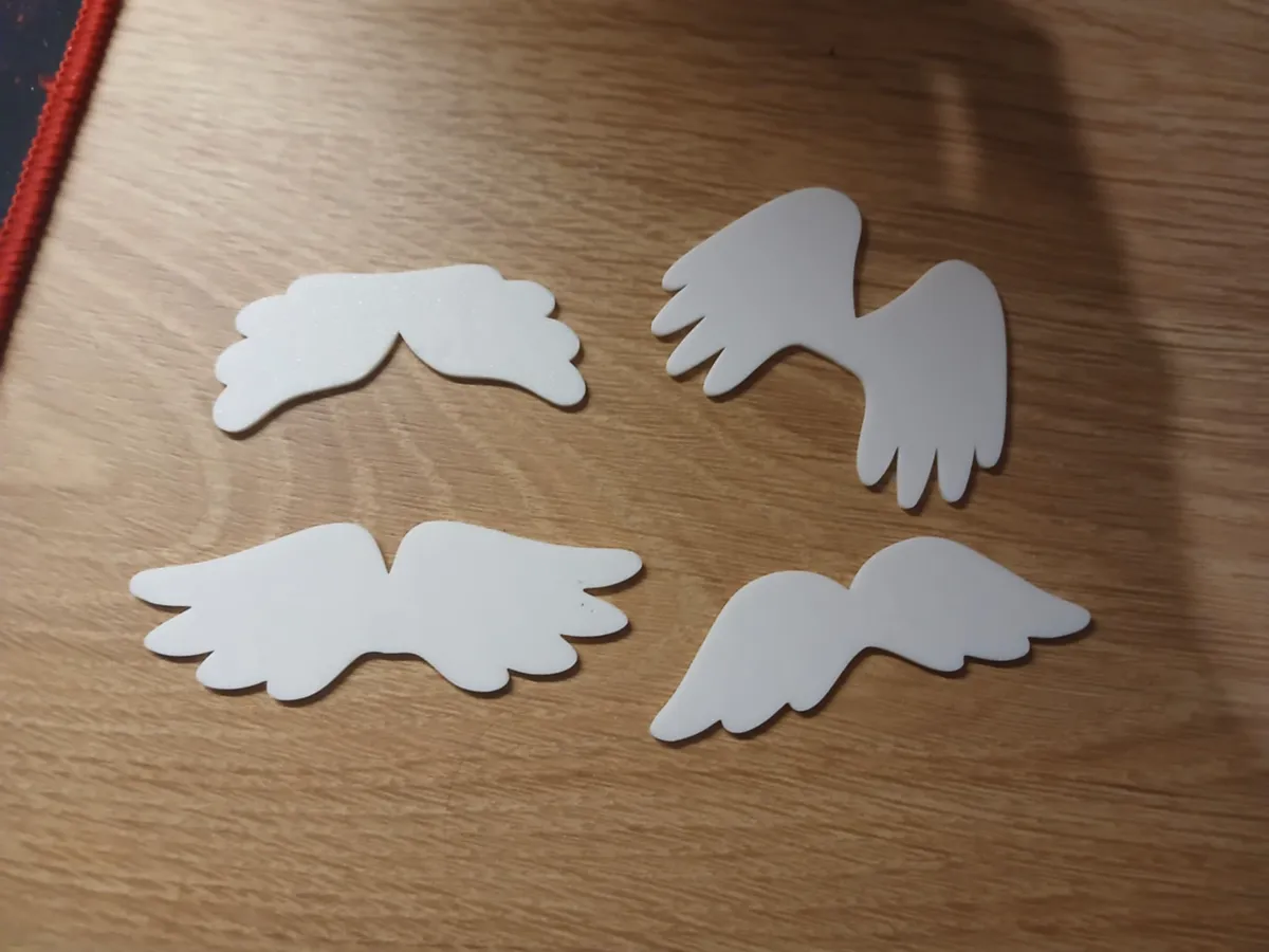 Lot de 4 modèles d'ailes décoratives