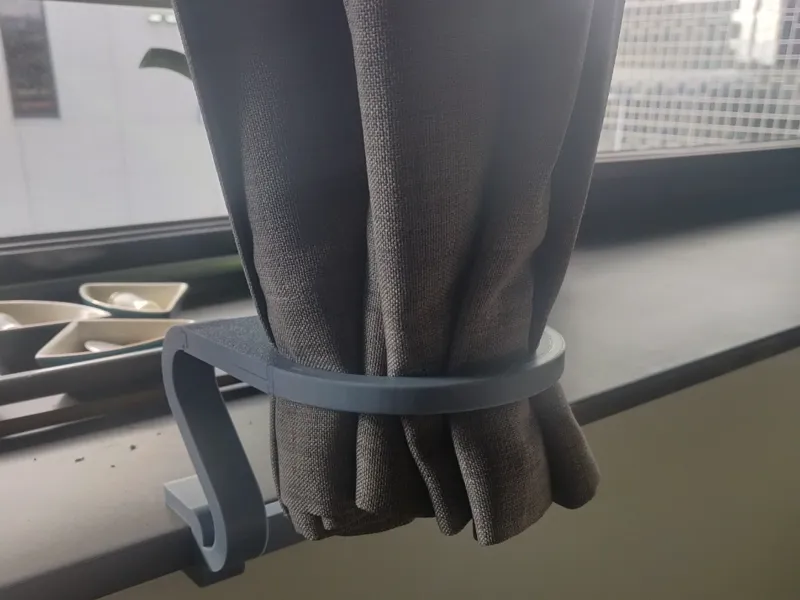 Curtain Holder