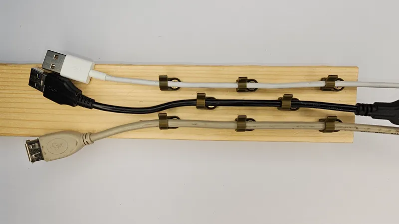 Open cable holder