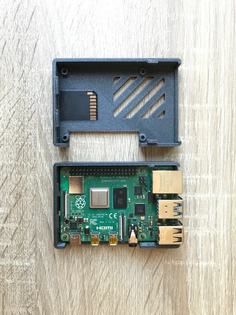 Raspberry Pi 4 case