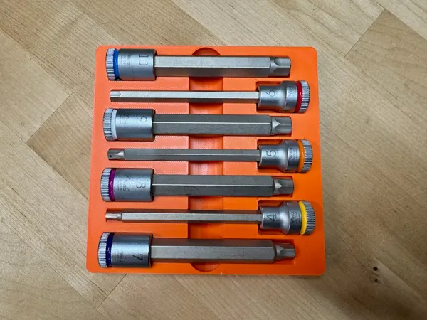 https://makerworld.bblmw.com/makerworld/model/US1782067348423d/design/2025-11-05_884550d887e38.jpeg