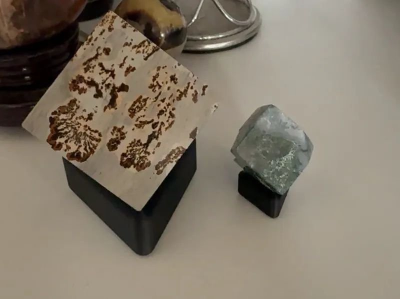 Mineral / Crystal Cube Holder