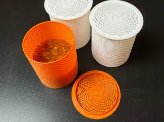 Yet another desiccant holder for BambuLab spools