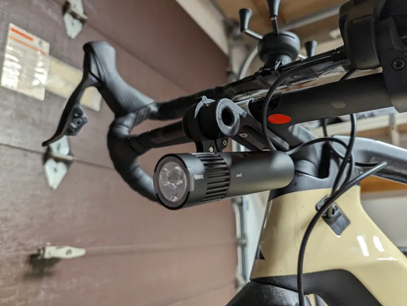 Canyon CP07 Gravel Cockpit handlebar light mount adapter