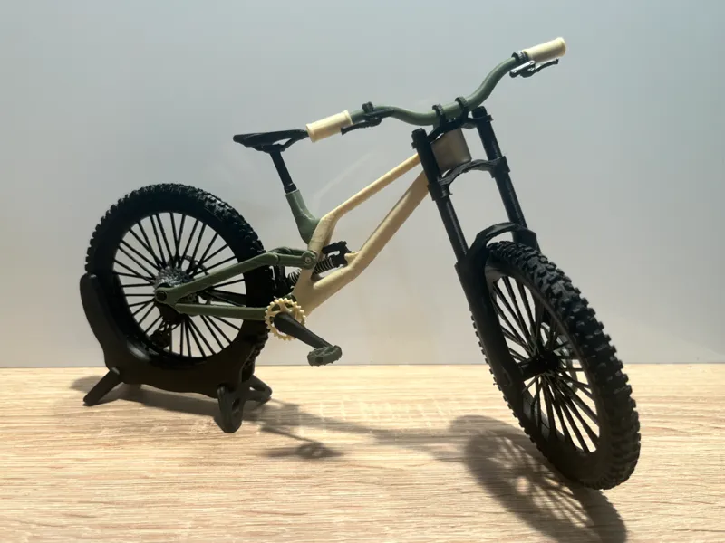Canyon Sender CFR Model