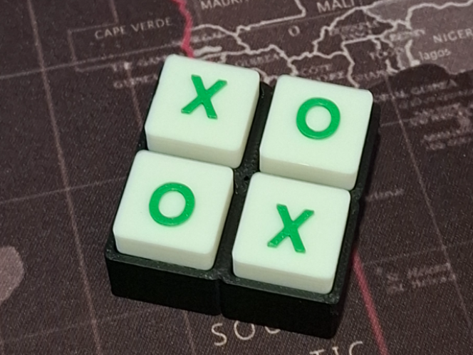 Miniatura 1 do modelo 3D Clicker 2x2.