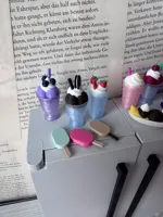 ice cream dessert cup