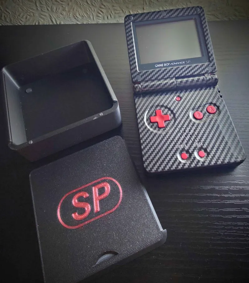 SP console/ small storage case.
