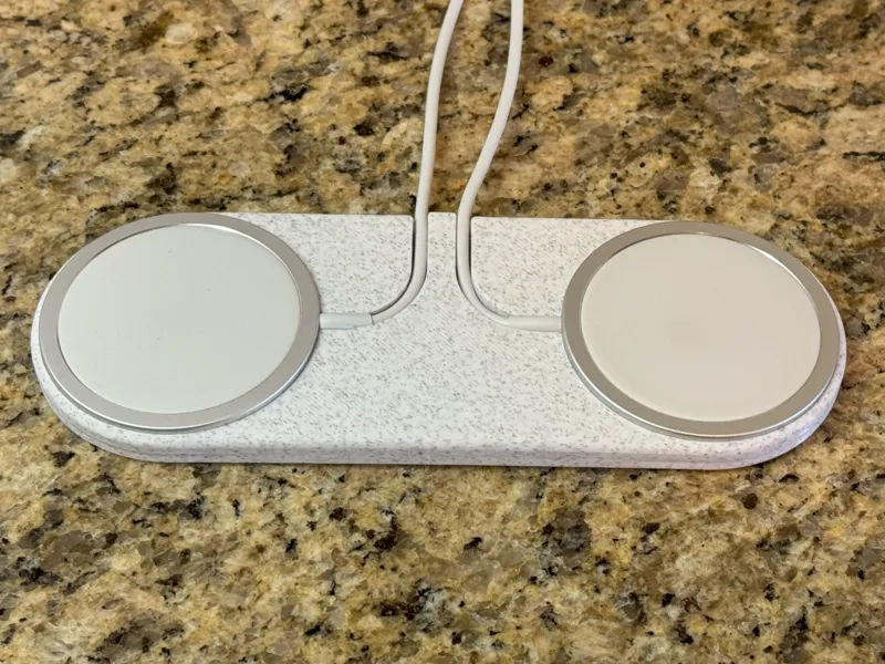 Duo Magsafe Charger for 2 iPhones