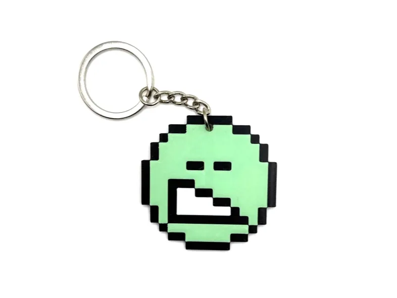 Retro GG Emoticon Keychain – Pixel Shock