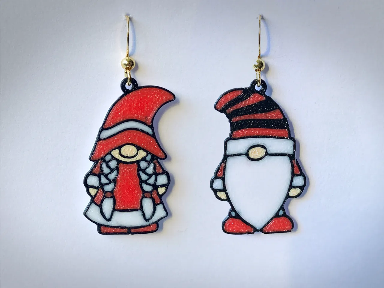 Elf (men) earring for Christmas (complete) view 3