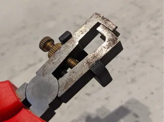 Wire Stripper Clip