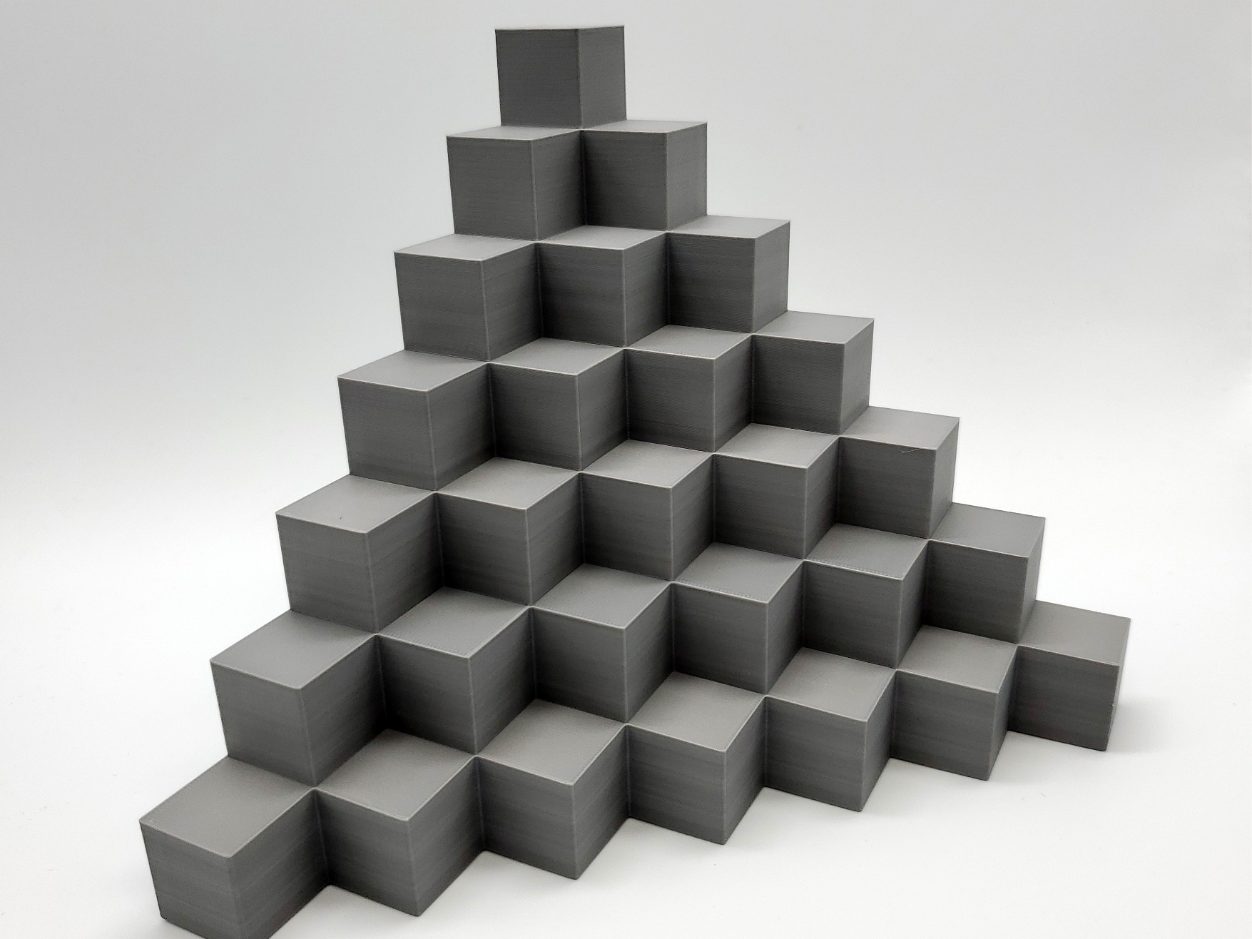 Q-Bert Style 28 Miniature Display - No Support