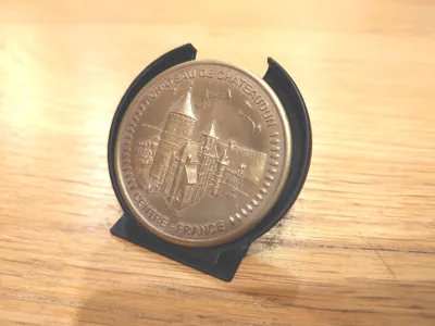 Single Coin Display