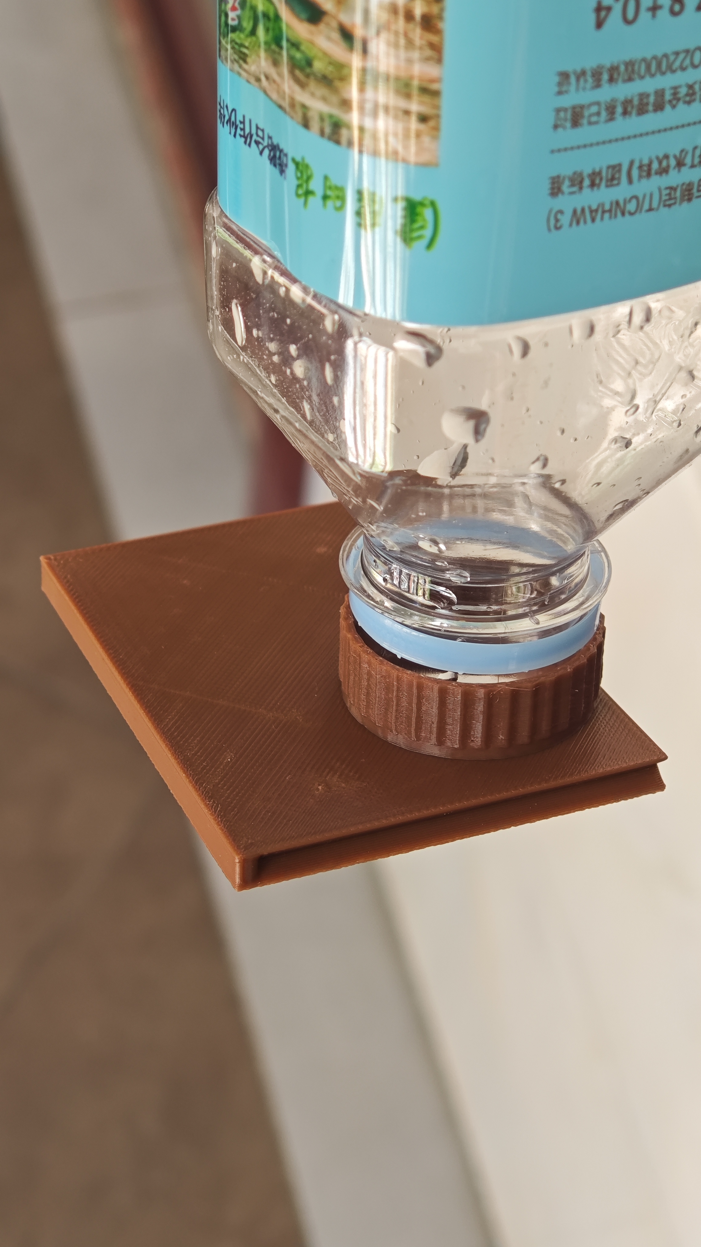 Miniatura 2 do modelo 3D 智能鱼食投喂器喂鱼器(app语音控制)
