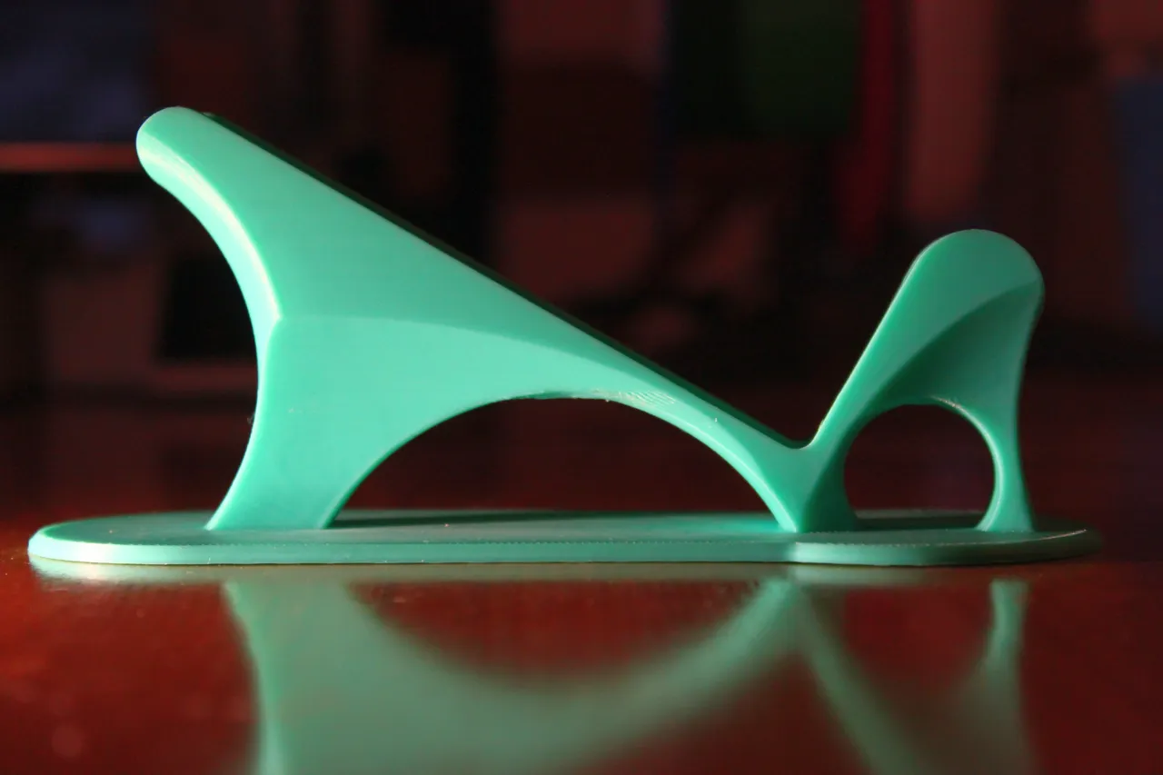 BedEase 3 - Ergonomic phone stand for lying in bed view 2