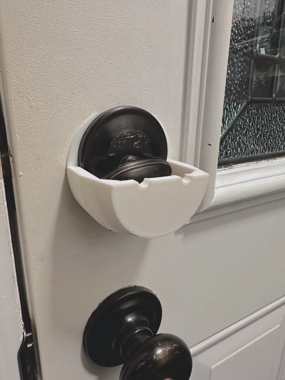 Childproof deadbolt / lock cover by Biochem MakerWorld