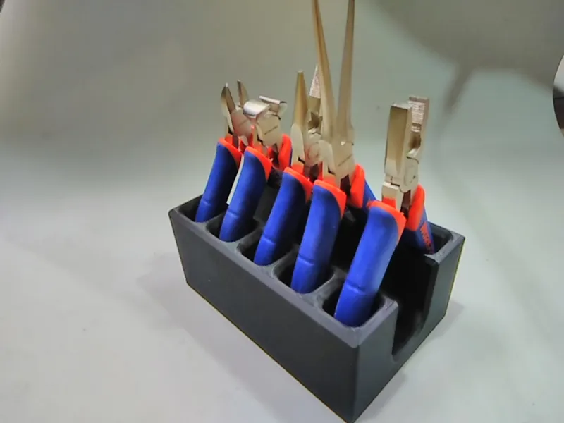 Ständer für keines Knipex Werkzeug