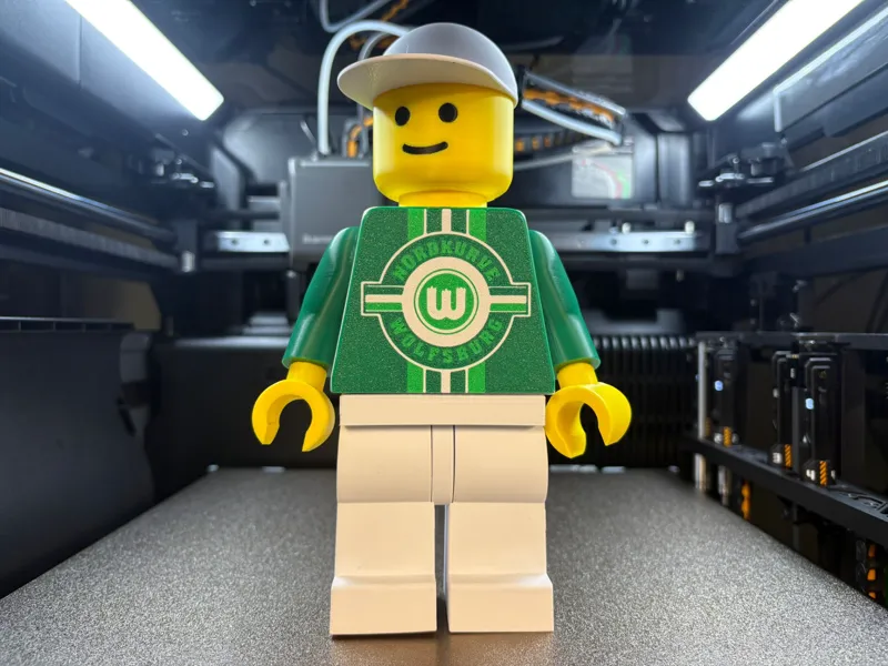 Brickman Wolfsburg Nordkurve 20cm Figur 500%