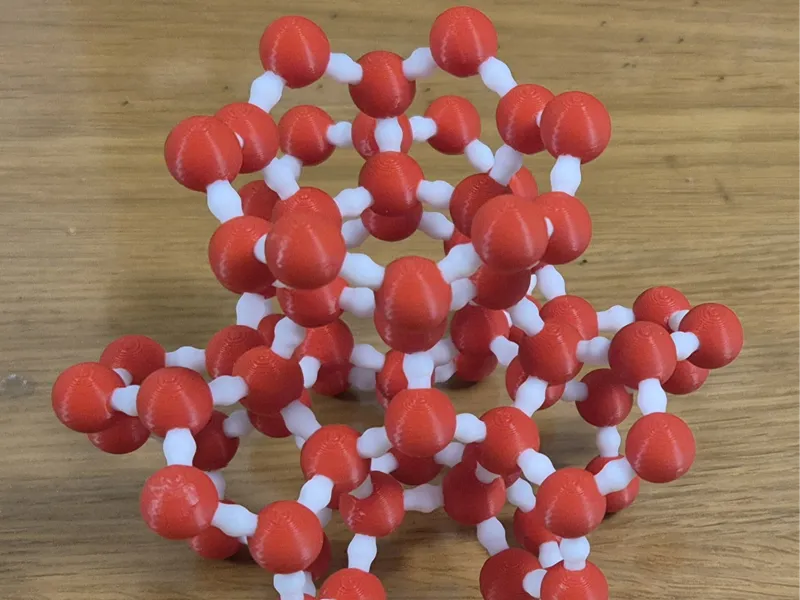 Crystal structure of SII Clathrate Hydrate (H2D)